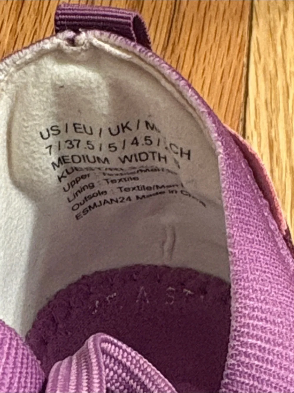 Kenneth Cole Reaction Purple Sparkly Lavender Knit Lace-Up Sneakers